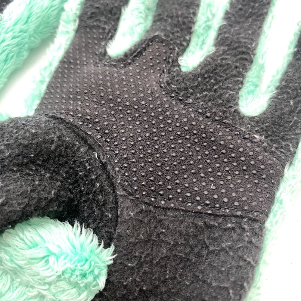 The North Face Mint Green Osito U/R Powered e-Tip Gloves (Gloves Only)